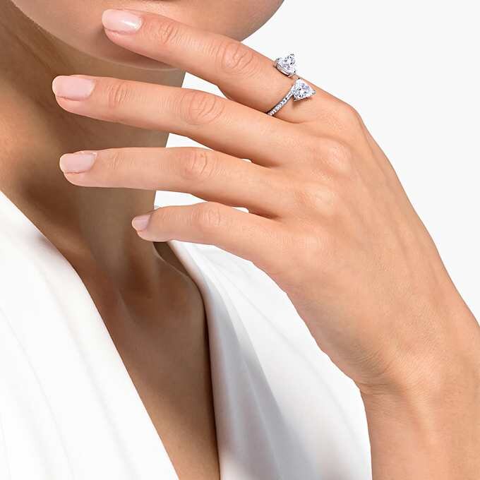 Anello aperto Mesmera con taglio a cuore, pavé, bianco, placcato in rodio Anello aperto Mesmera con taglio a cuore, pavé, bianco, placcato in rodio