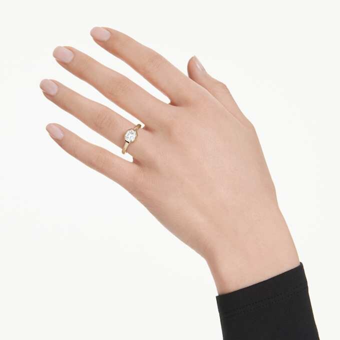 Anello con castone ottagonale, diamanti sintetici 1,0 ct totali, forma ottagonale, oro giallo 14K Anello con castone ottagonale, diamanti sintetici 1,0 ct totali, forma ottagonale, oro giallo 14K