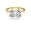 Anello con castone ottagonale, diamanti sintetici 3,0 Ct in totale, forma ottagonale, oro giallo 14K Anello con castone ottagonale, diamanti sintetici 3,0 Ct in totale, forma ottagonale, oro giallo 14K