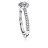 Anello solitario Eternity Halo con diamanti sintetici 0,45 carati in totale, forma rotonda, argento sterling Anello solitario Eternity Halo con diamanti sintetici 0,45 carati in totale, forma rotonda, argento sterling