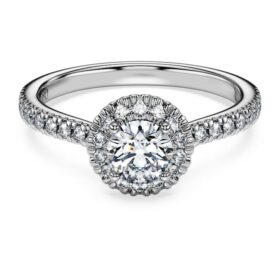 Anello solitario Eternity Halo con diamanti sintetici 0,8 carati in totale, forma rotonda, oro bianco 14K Anello solitario Eternity Halo con diamanti sintetici 0,8 carati in totale, forma rotonda, oro bianco 14K