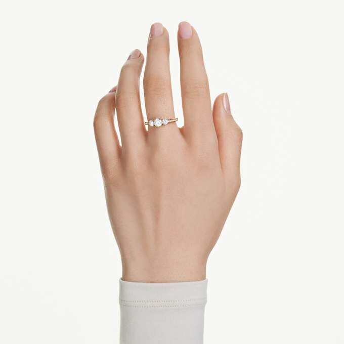 Anello Stilla Attract, taglio rotondo, bianco, placcato in oro Anello Stilla Attract, taglio rotondo, bianco, placcato in oro