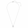 Ciondolo Ariana Grande X Swarovski con perla di cristallo, taglio rotondo, fiore, bianco, placcato in rodio Ciondolo Ariana Grande X Swarovski con perla di cristallo, taglio rotondo, fiore, bianco, placcato in rodio