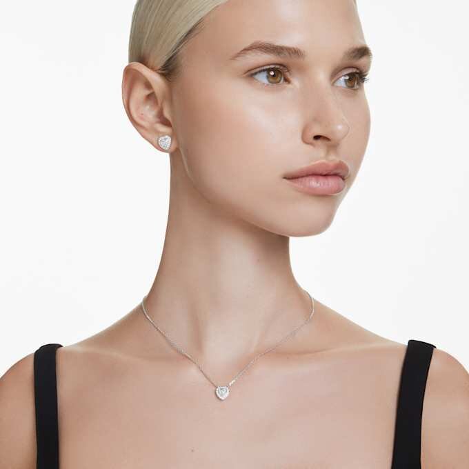 Ciondolo Ariana Grande X Swarovski con tagli misti, a forma di cuore, bianco, placcato in rodio Ciondolo Ariana Grande X Swarovski con tagli misti, a forma di cuore, bianco, placcato in rodio