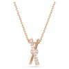 Ciondolo Hyperbola con tagli misti, intrecciato, bianco, placcato in oro rosa Ciondolo Hyperbola con tagli misti, intrecciato, bianco, placcato in oro rosa