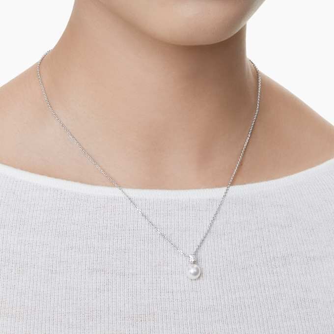 Ciondolo Matrix con perla di cristallo, taglio rotondo, bianco, placcato in rodio Ciondolo Matrix con perla di cristallo, taglio rotondo, bianco, placcato in rodio