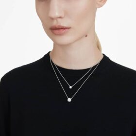 Ciondolo solitario Eternity con diamanti sintetici da 2 carati in totale, forma rotonda, oro bianco 14K