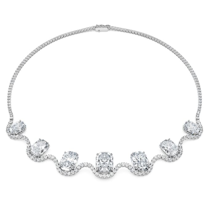 Collana ottagonale con diamanti sintetici 37,70 Ct Tw, forma ottagonale, oro bianco 18 carati Collana ottagonale con diamanti sintetici 37,70 Ct Tw, forma ottagonale, oro bianco 18 carati