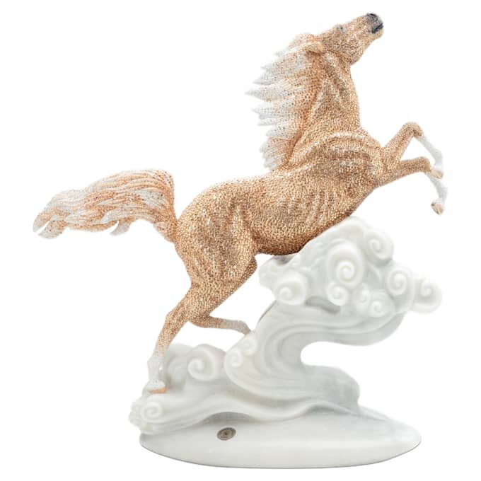 Crystal Myriad Valiant Horse Crystal Myriad Valiant Horse