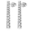 Orecchini a goccia Eternity con diamanti sintetici da laboratorio 1,3 Ct Tw, forma rotonda, oro bianco 14K Orecchini a goccia Eternity con diamanti sintetici da laboratorio 1,3 Ct Tw, forma rotonda, oro bianco 14K