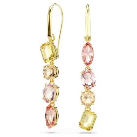 Orecchini pendenti Gema: design asimmetrico, tagli misti, rosa, placcati in oro